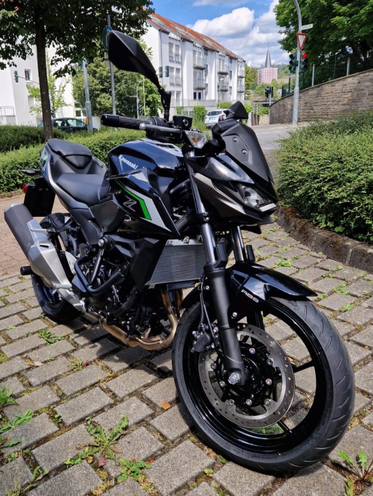 Fotogalerie Kawasaki ZR650